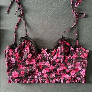Victoria's Secret Black and Pink Floral Lace Bralette